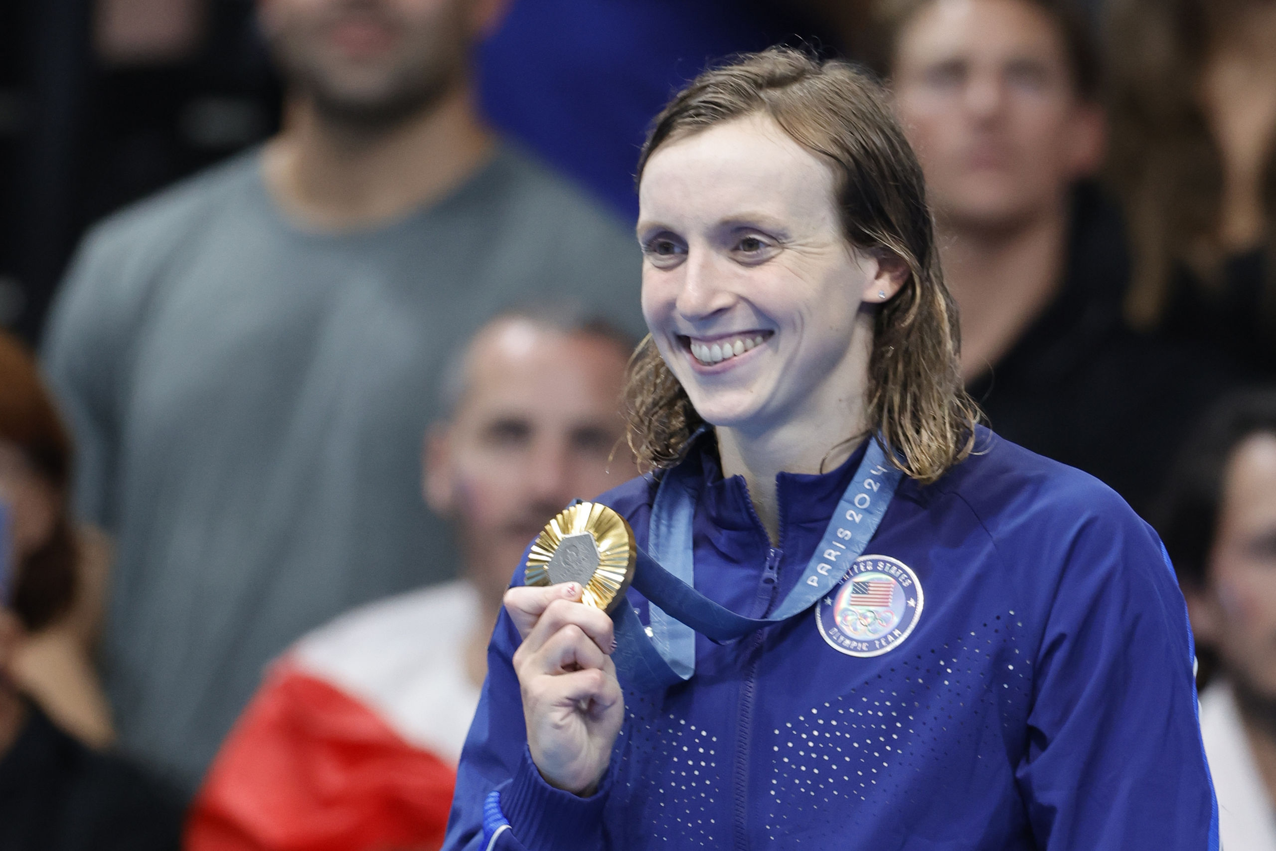 ¿Qué le pasa a Katie Ledecky, la nadadora más laureada de todos los Juegos Olímpicos?
