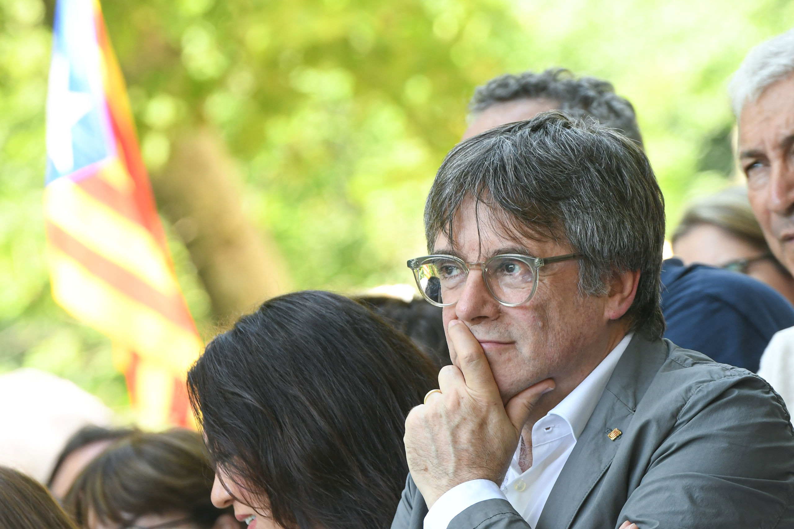 Puigdemont: billete de ida y vuelta en plaza de maletero