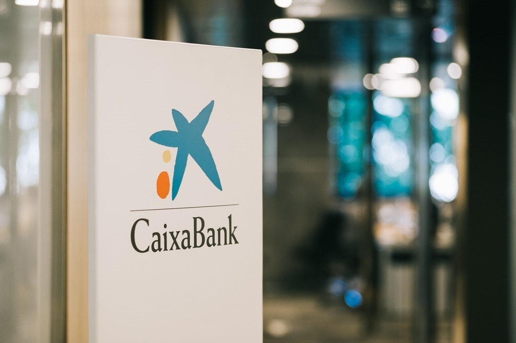 CaixaBank ejecuta casi el 10% de su recompra de acciones en dos semanas de programa