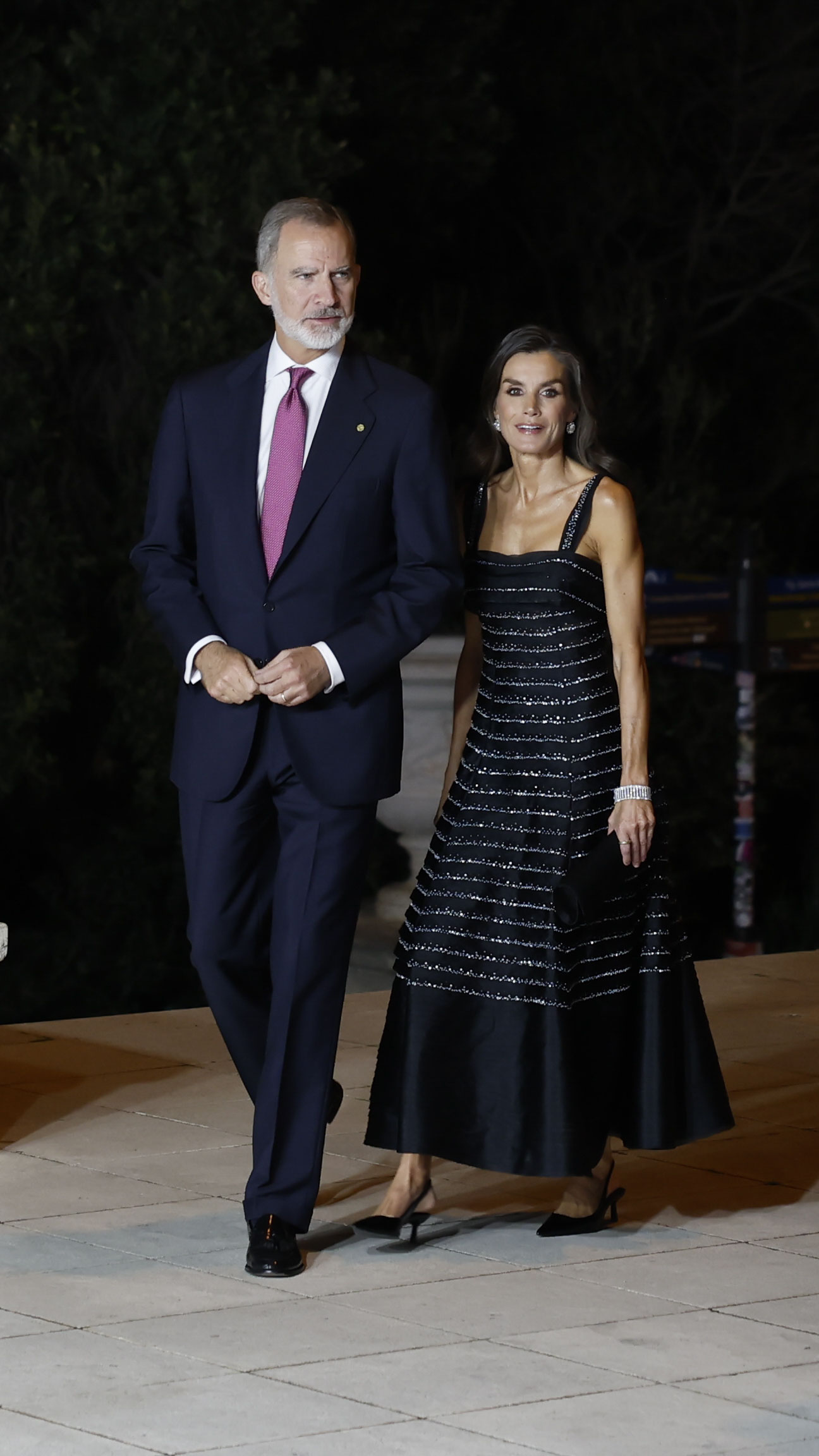 rey-felipe-vi-reina-letizia-premios-planeta-2024.jpg