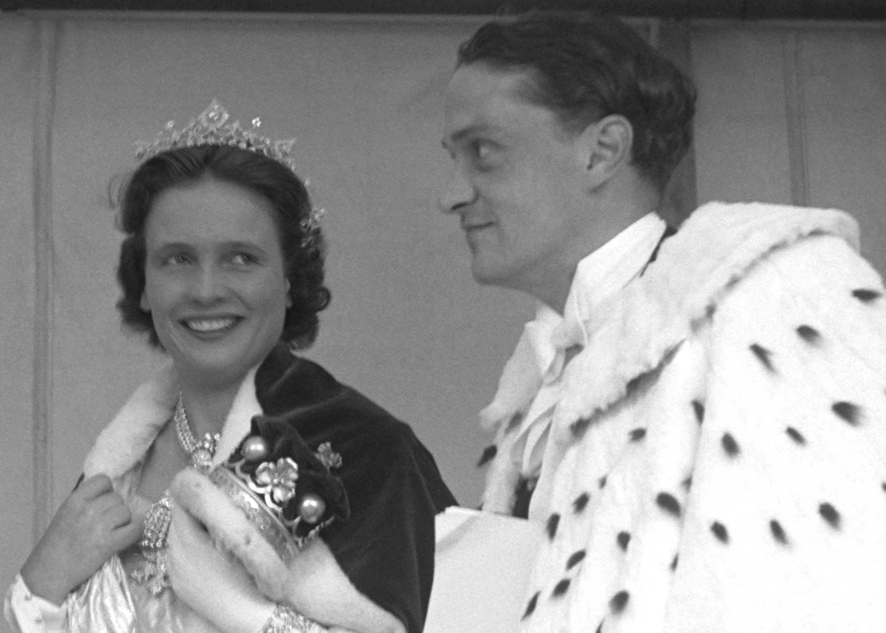 marquesa-de-anglesey-coronacion-isabel-ii.jpg