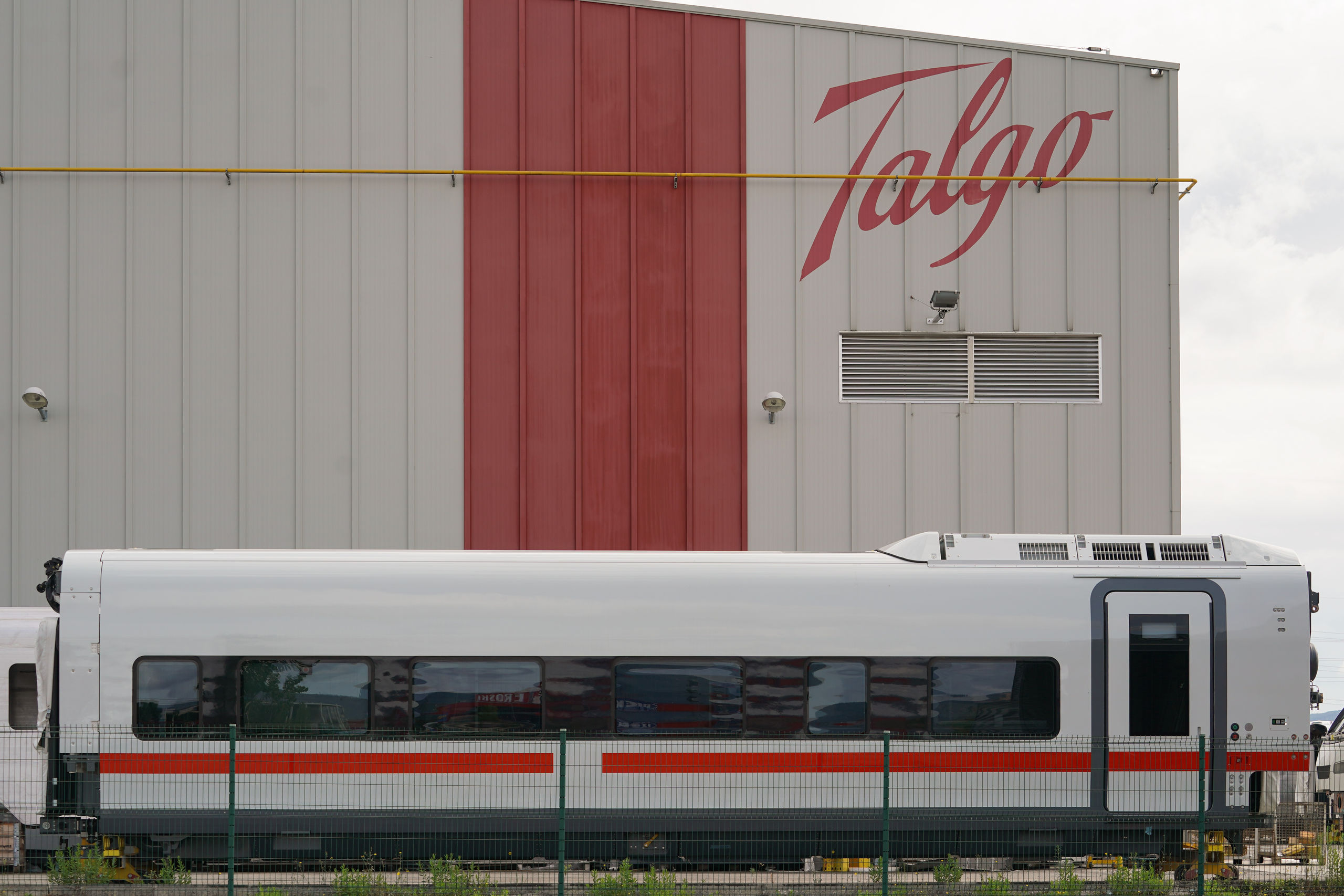 Sidenor descarta una OPA sobre Talgo y limita al 29,8% su oferta de hasta 177 millones de euros