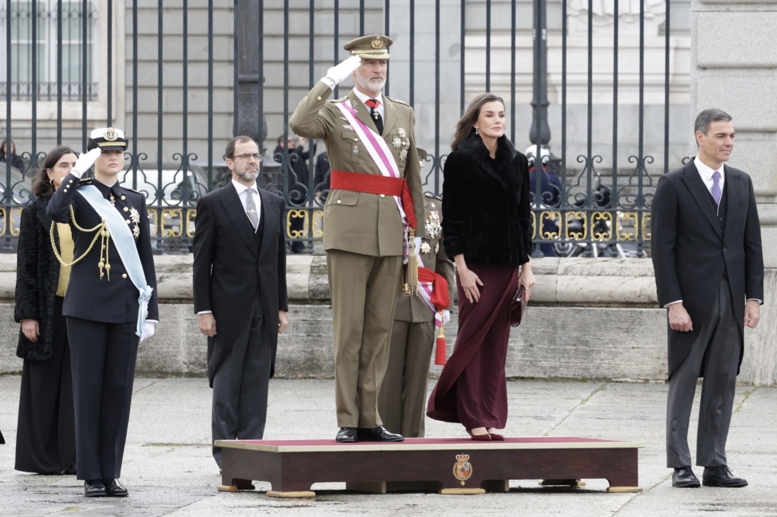 pascua-militar-2025-reyes-himno-nacional-060125.jpg