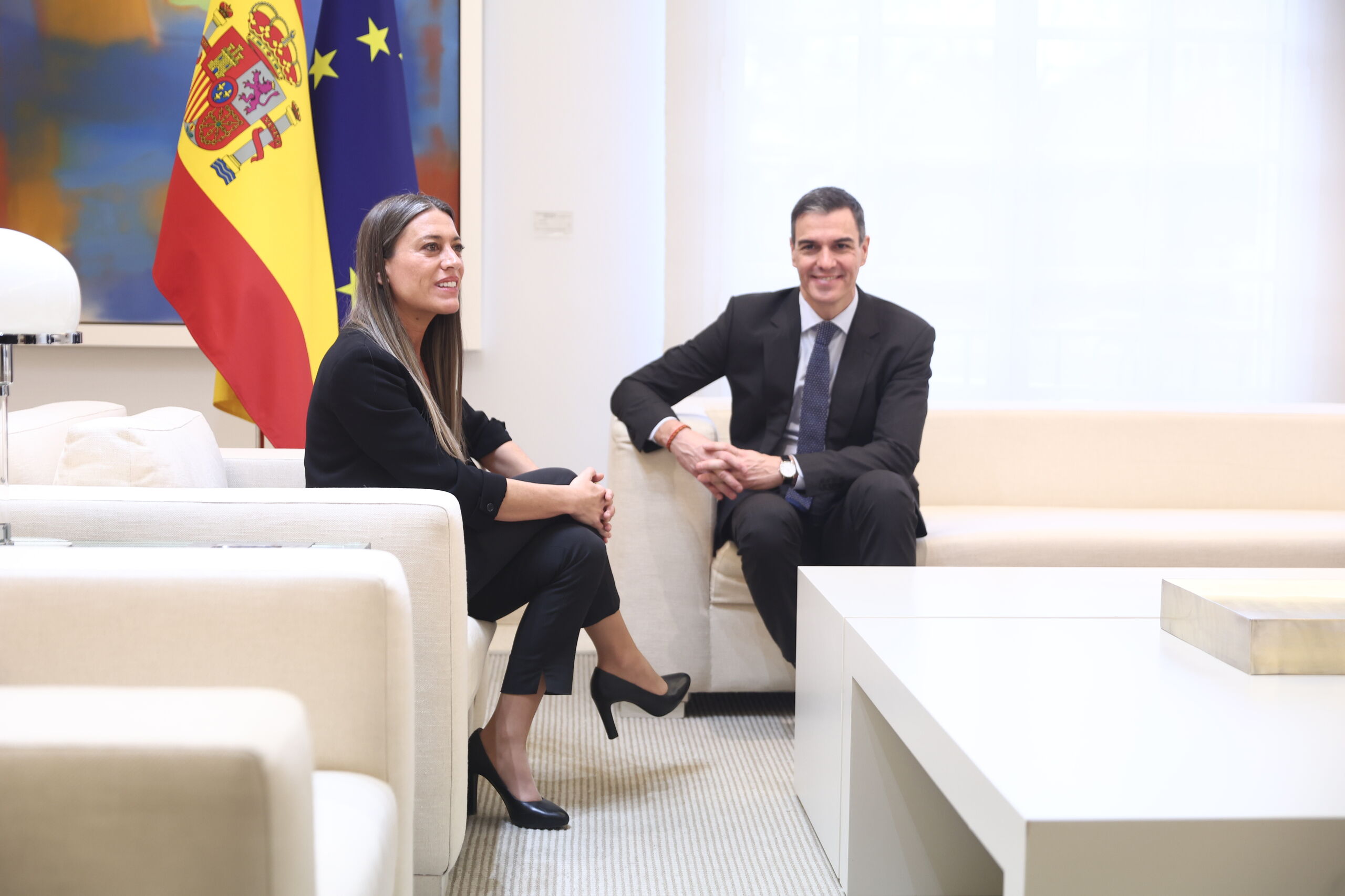 El Gobierno acuerda con Junts el reparto de Menas: 700 para Madrid y solo 20 para Cataluña