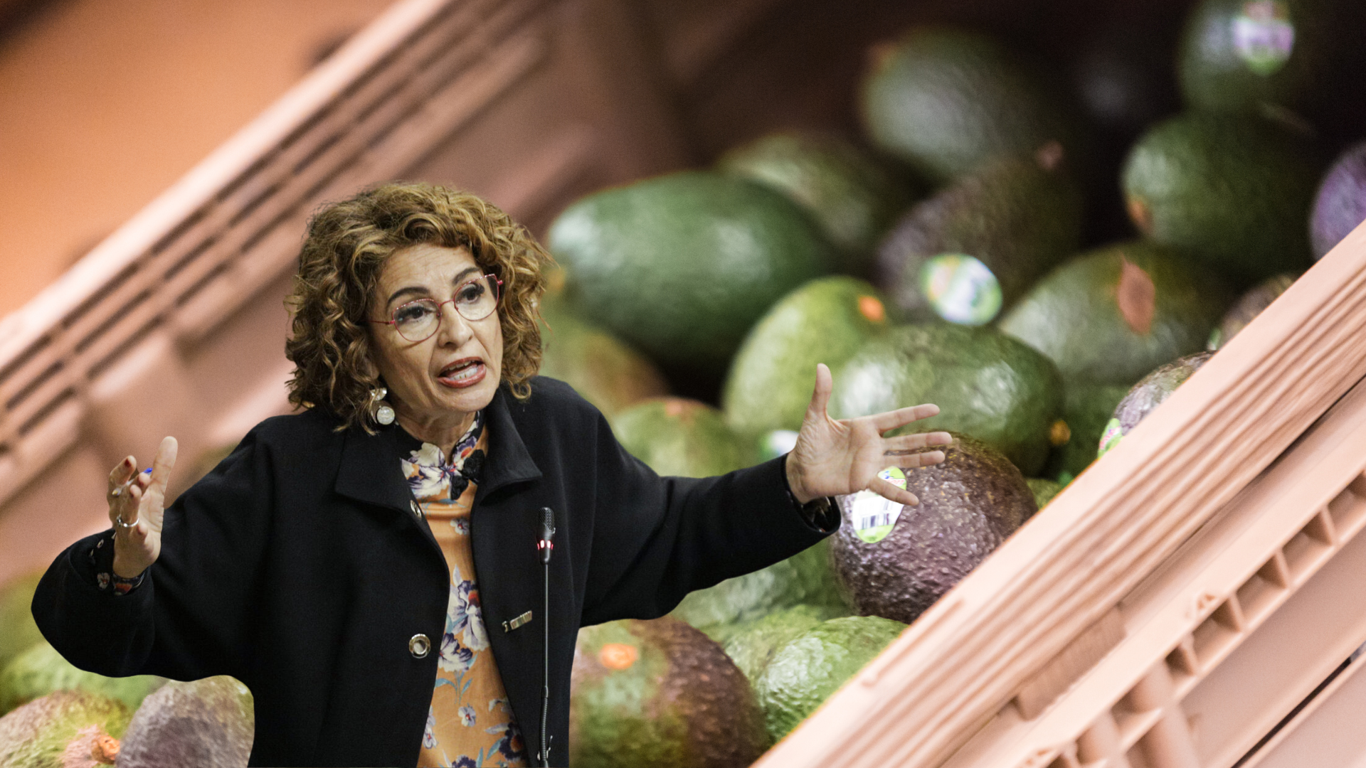 "No debí comprar aquellos aguacates": los mejores memes sobre el plan de Hacienda de perseguir los "signos de riqueza"