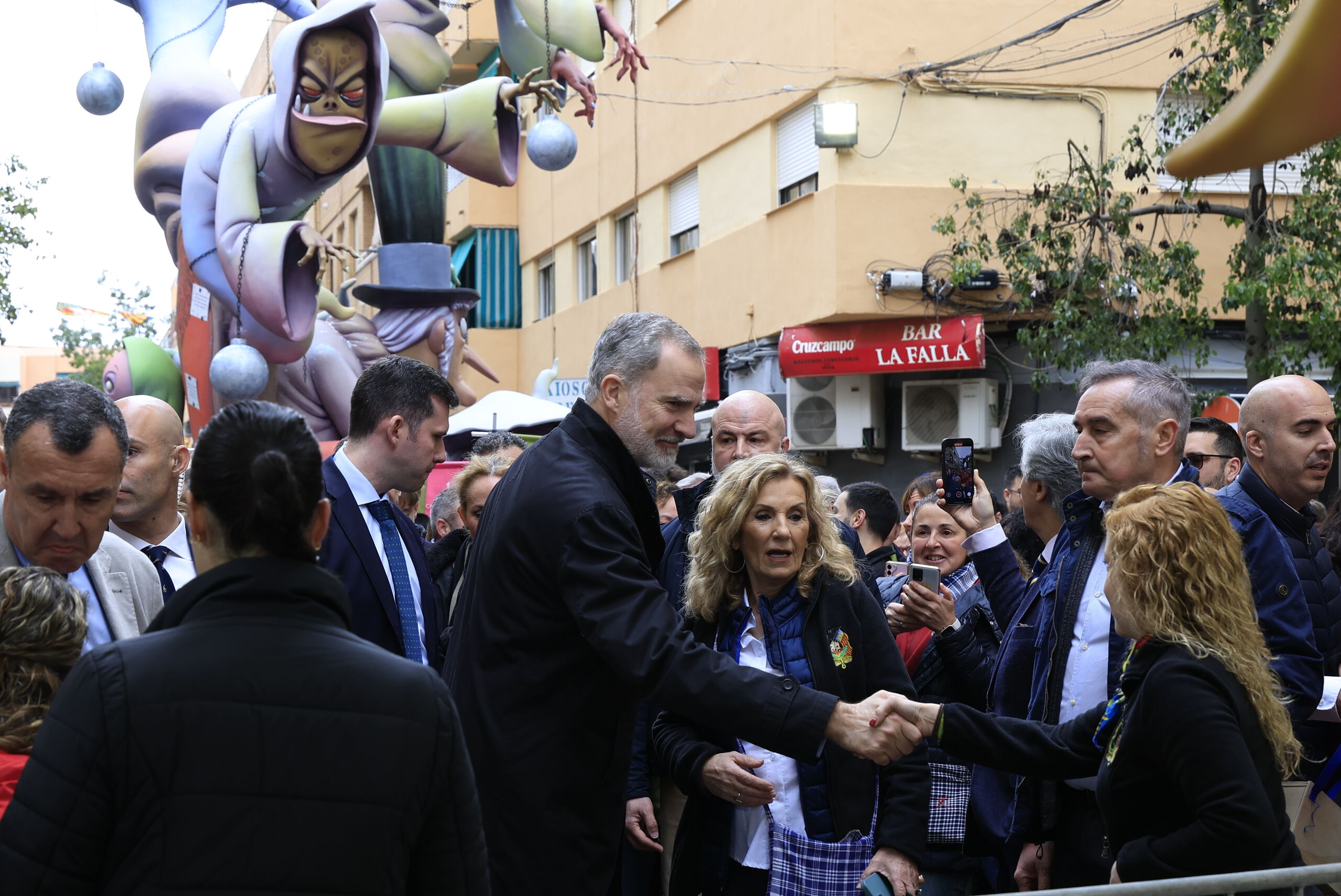rey-visita-torrent.jpg