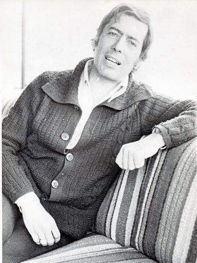 vargas-llosa-joven.jpeg
