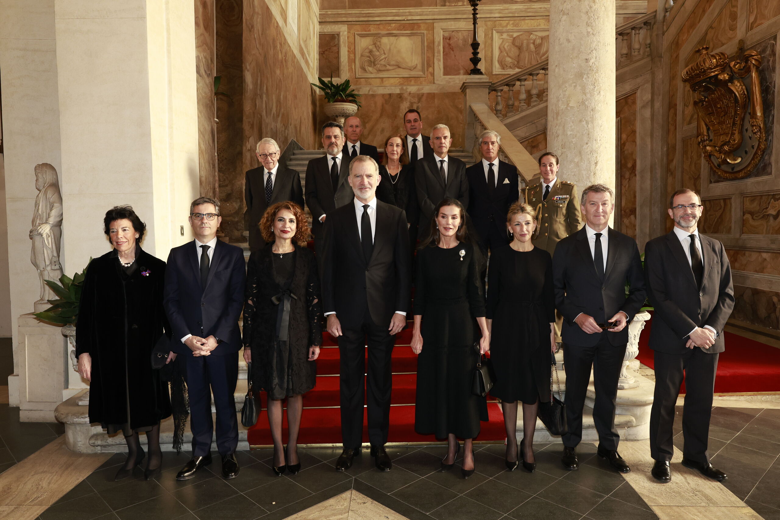 delegacion-espanola-funeral-francisco.jpg