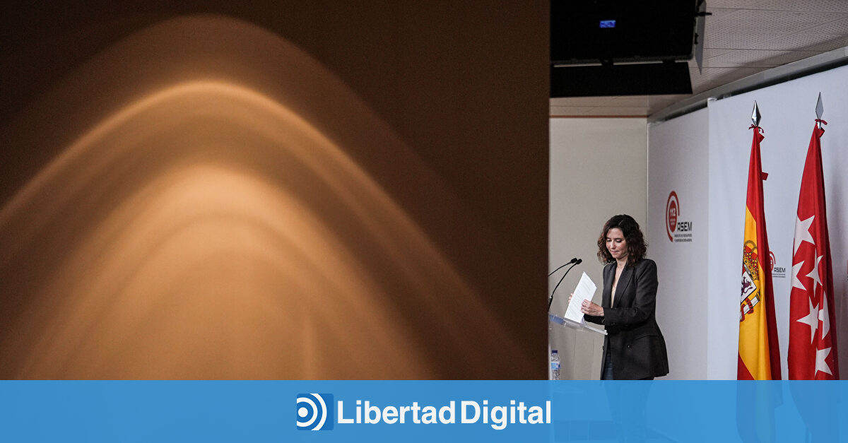 Cinco horas en blanco: Ayuso deja al descubierto las costuras del apagón informativo del Gobierno
