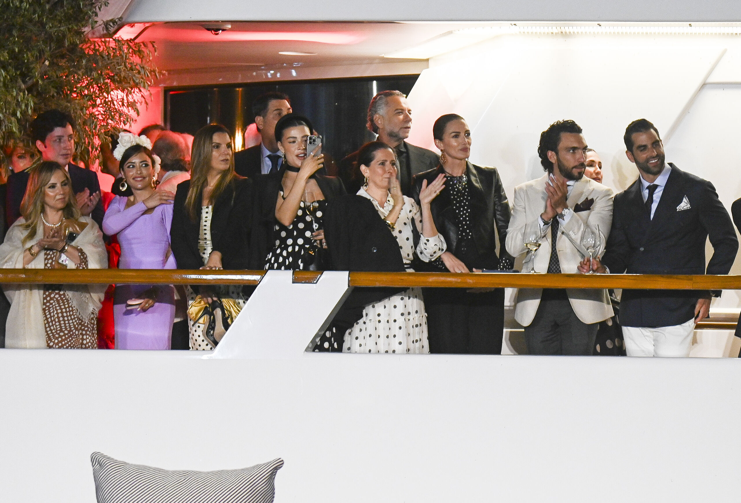 michelle-salas-nieves-alvarez-fiesta-ricardo-salinas.jpg