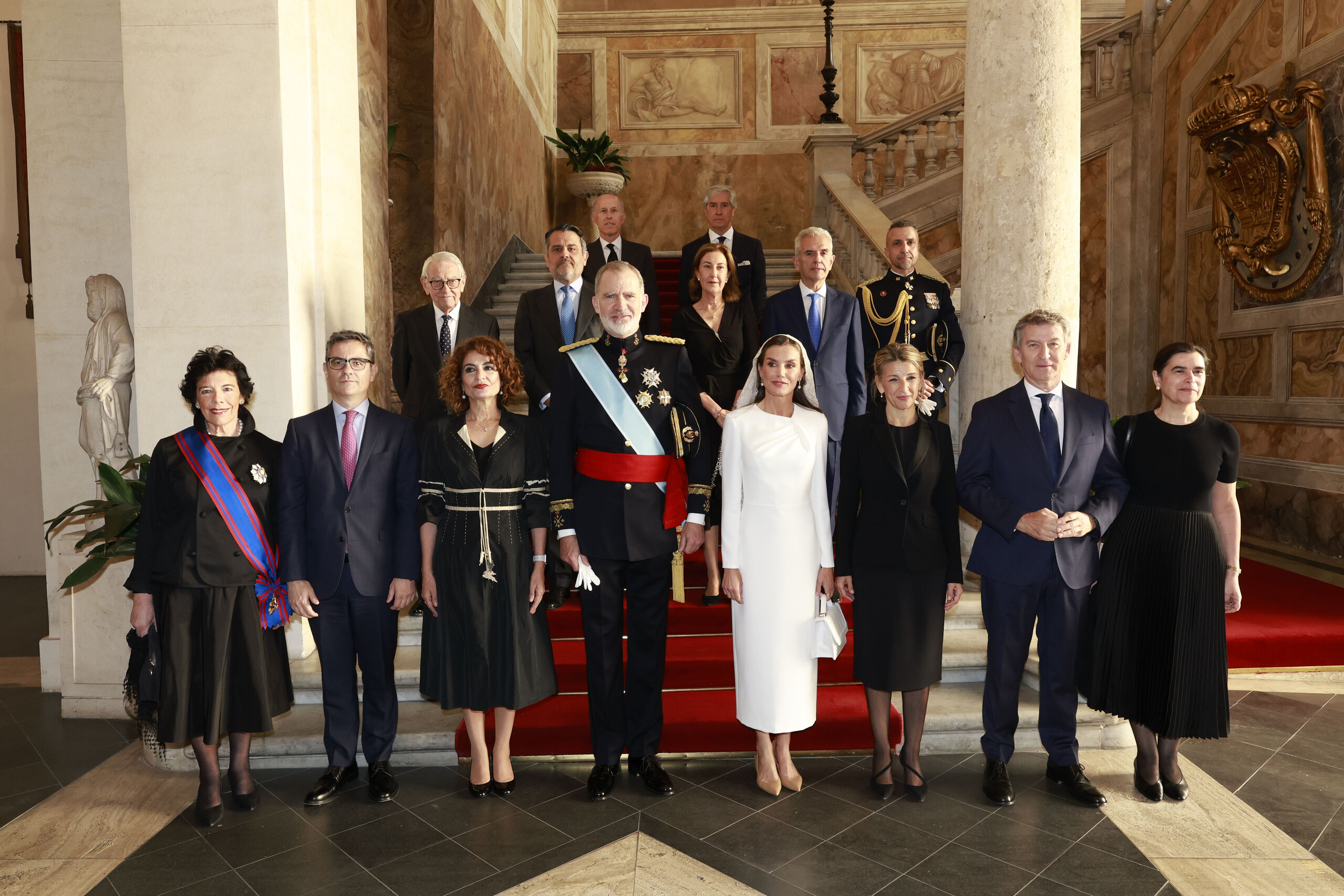 delegacion-espanola-misa-pontificado.jpg