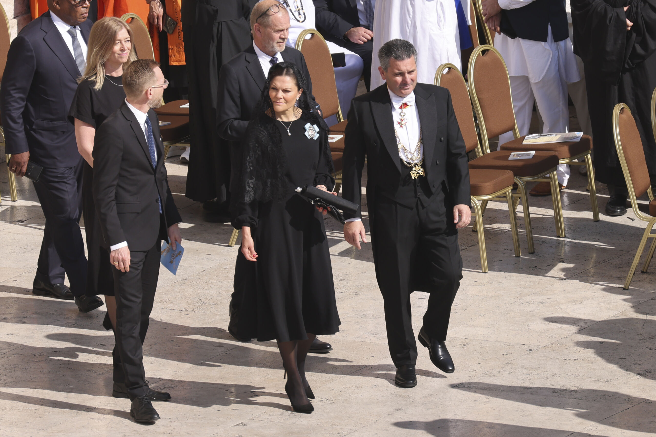 princesa-victoria-de-suecia-misa-inicio-pontificado-leon-xiv.jpg