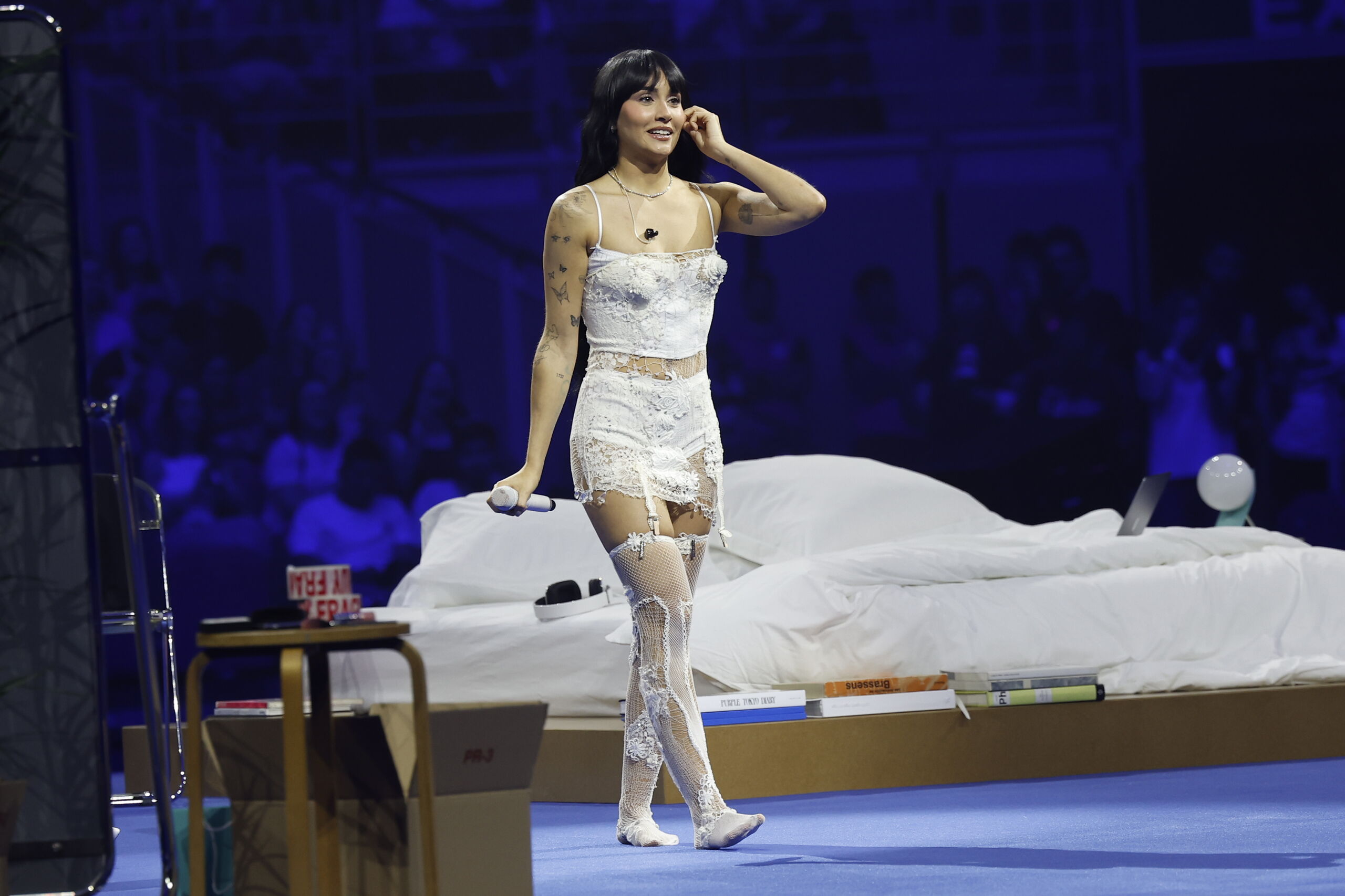 ¡Evolución de Estilo! La Asombrosa Transformación de Aitana, de 'Operación Triunfo' a la Elegancia de 'Cuarto Azul'