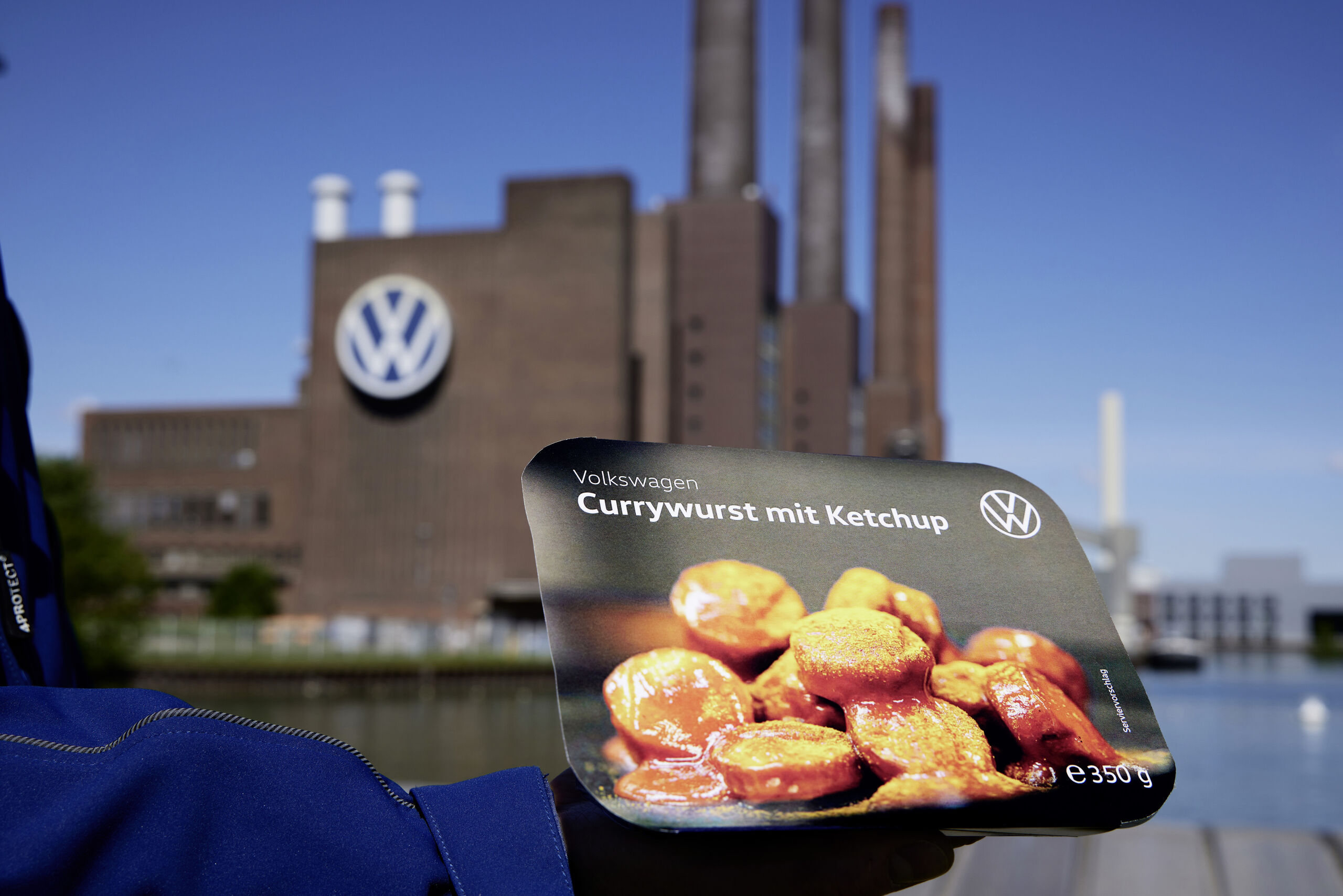 La empresa alemana Volkswagen ya vende más salchichas que coches