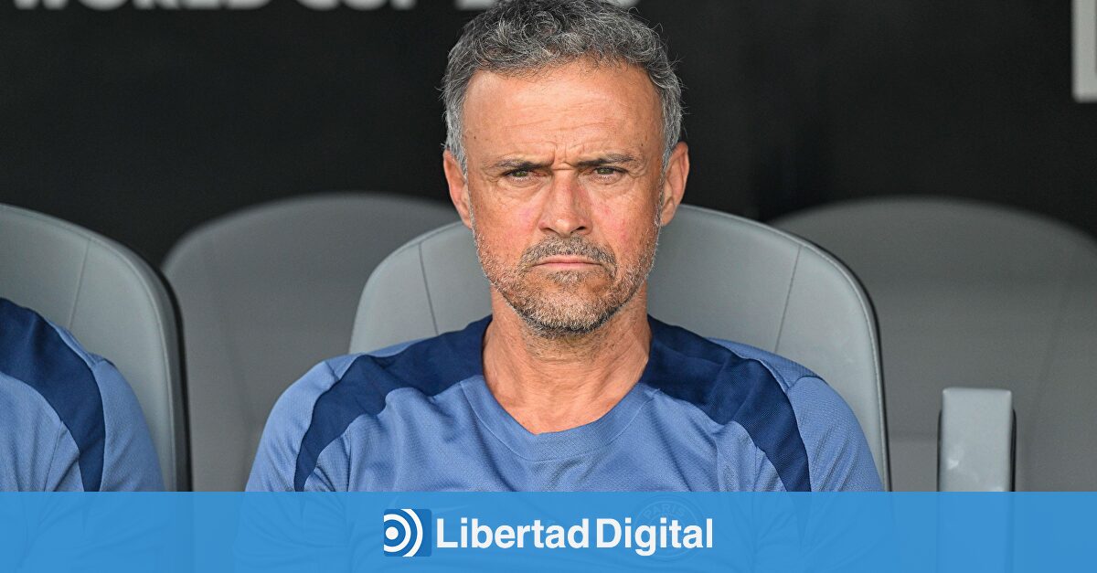 Luis Enrique, galardonado con el Trofeo Johan Cruyff al mejor entrenador