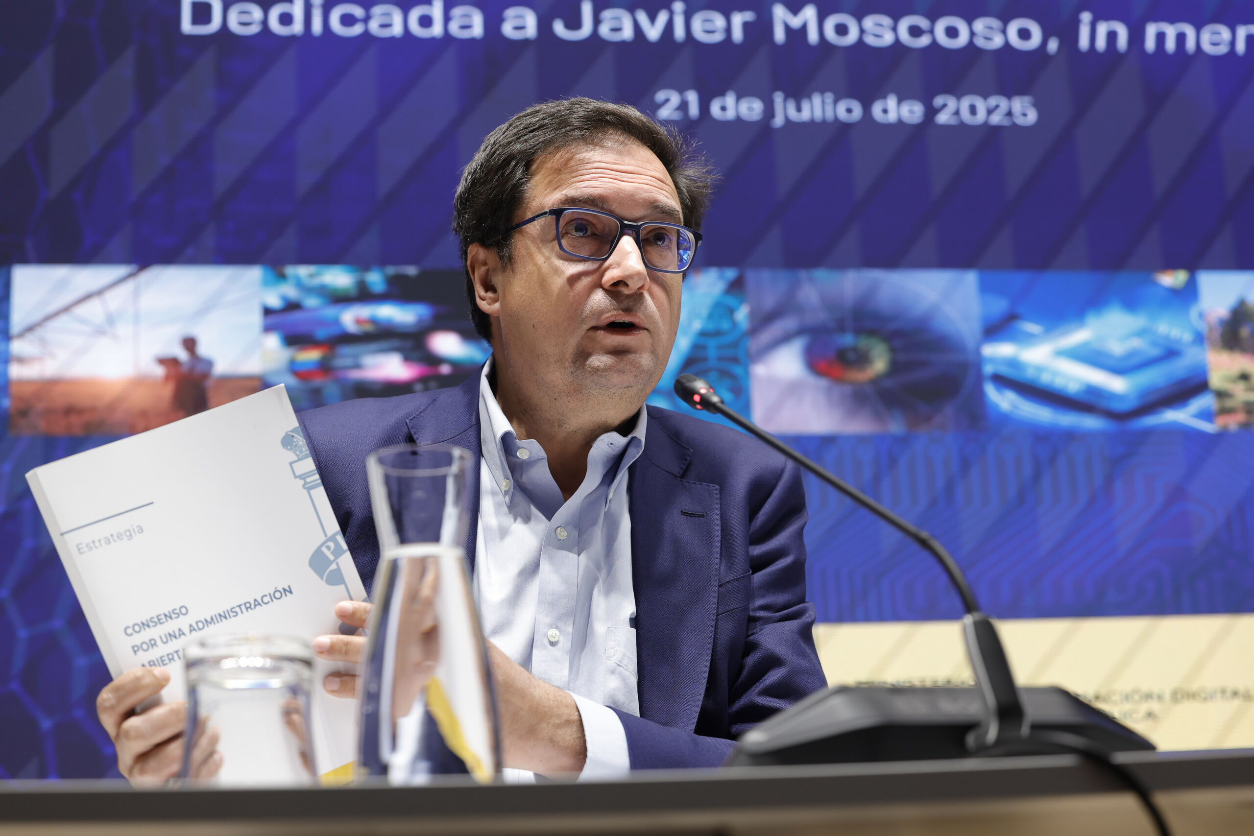 El análisis de Domingo Soriano: El Gobierno lanza una reforma de las oposiciones