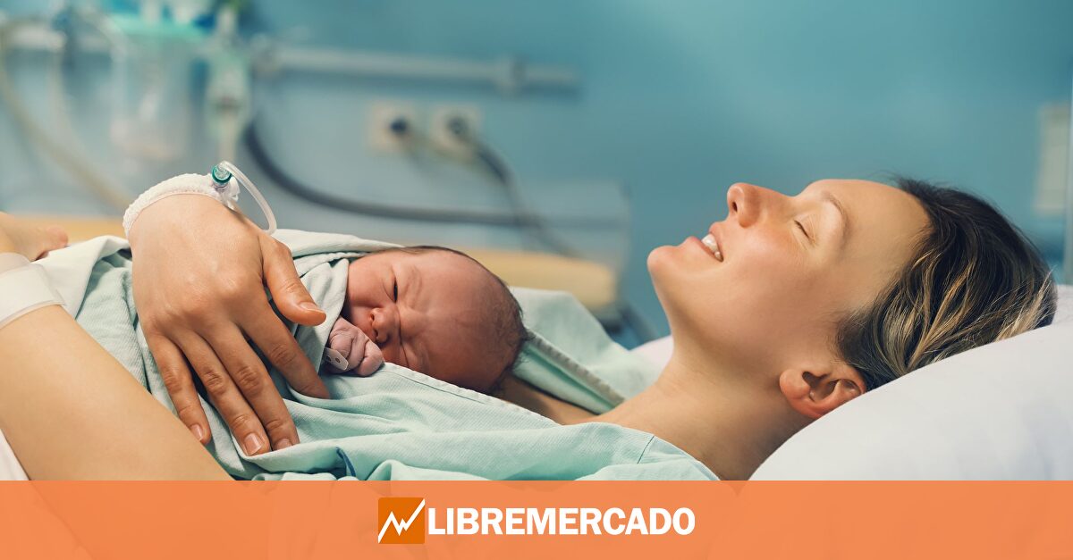 Los nuevos permisos de paternidad ya están en vigor: 17 semanas pagadas y dos extra hasta los 8 años 