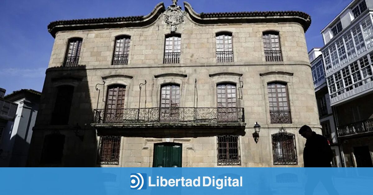 Los Franco abren la Casa Cornide de La Coruña, que presenta elementos medievales trasladados durante la dictadura