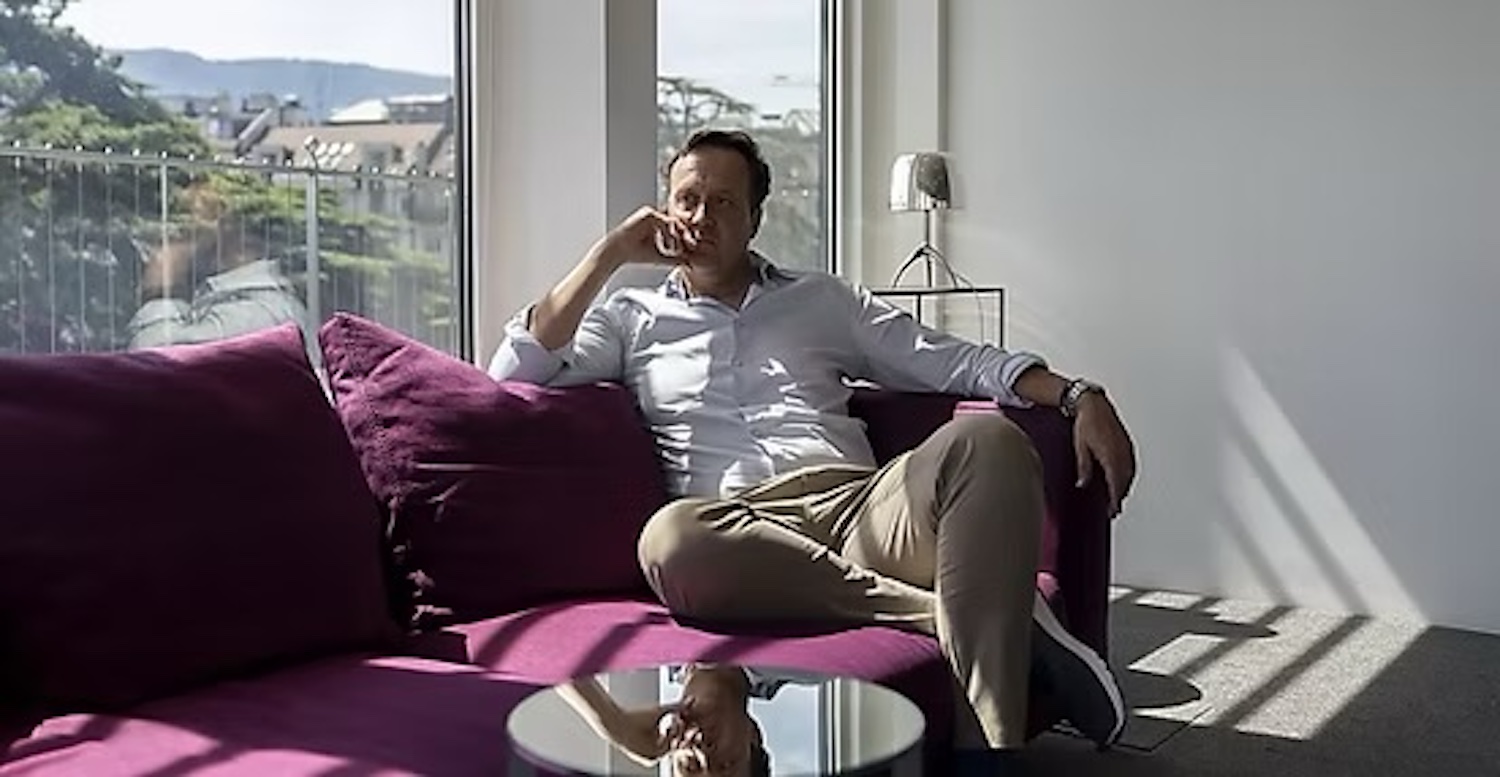 Niels Troost, el magnate holandés acusado de seguir moviendo petróleo ruso pese a las sanciones