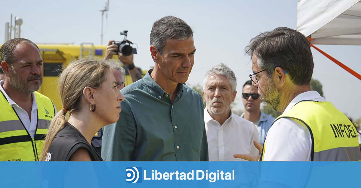 El Gobierno preguntó a las CCAA qué medios de extinción tenían cuando el fuego ya había devorado pueblos enteros