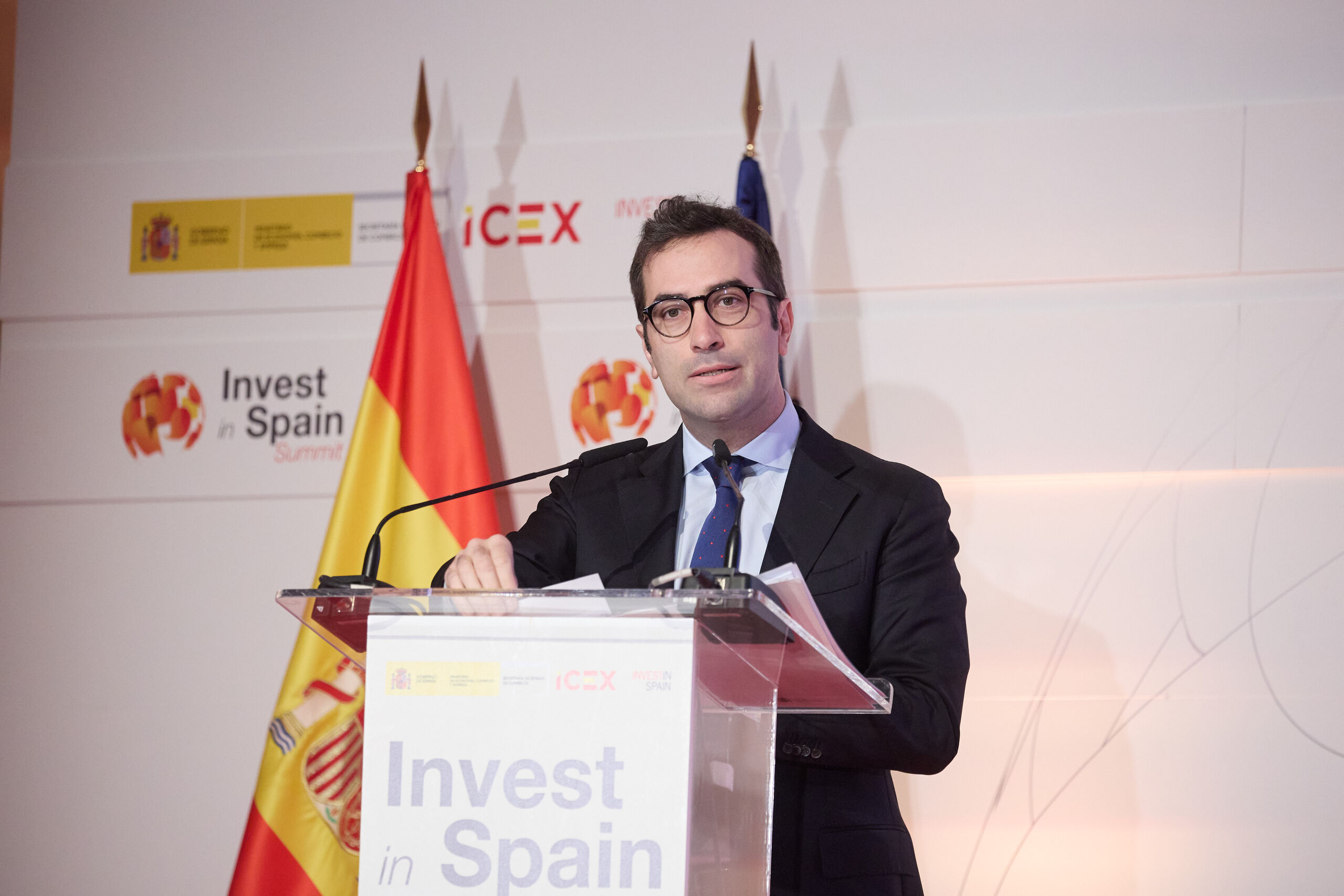 La fuga de la inversión extranjera en España se duplica: "El Gobierno debería hacer exactamente lo contrario"