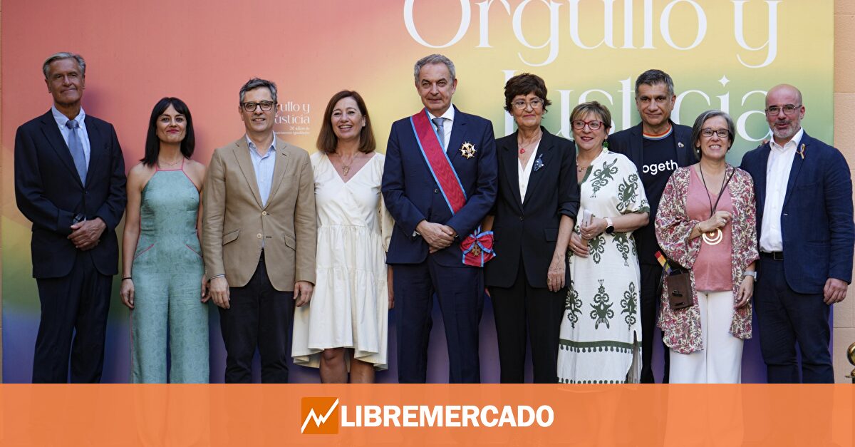 Bolaños se gastó 29.000 euros en un segundo homenaje del Gobierno a Zapatero durante una misma semana