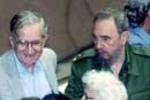 Chomsky en La Habana junto a Fidel Castro en 2003