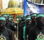 Un desfile de terroristas del grupo islamista Hamás.