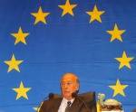Giscard d'Estaing, encargado de la redacción del texto