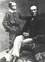 Un joven Robert Louis Stevenson con su padre