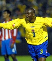 El Sevilla Ficha Al Defensa Colombiano Aquivaldo Mosquera Libertad