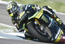 Cal Crutchlow, que saldr desde la 'pole', toma una curva. | EFE