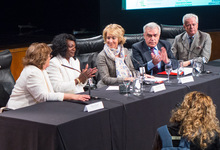 Aguirre, en un momento del acto | C.Jord�