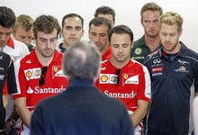 Los pilotos han guardado un minuto de silencio en memoria de Mara de Villota. 