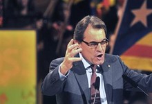 Artur Mas en un mitin, anoche | EFE