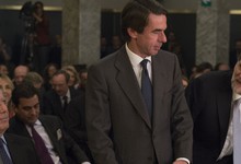 Aznar y Rajoy, en un acto de FAES el ao pasado. 