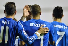 Gareth Bale, Karim Benzema y Cristiano Ronaldo celebran uno de los tantos del Real Madrid. | Cordon Press