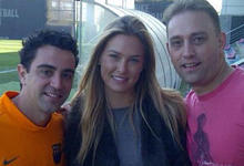 Bar Refaeli y Xavi Alonso | Twitter