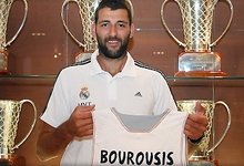 Bourousis, nuevo jugador del Real Madrid de baloncesto. | RealMadrid.com