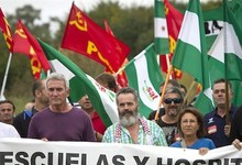 Diego Caamero (i) junto a Snchez Gordillo(d) durante una manifestacin del SAT | EFE 