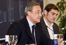 Florentino Prez e Iker Casillas, en unas charlas. | Archivo