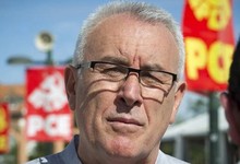 Cayo Lara, este sbado, a su llegada a la fiesta del PCE. | EFE