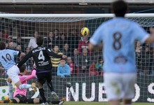 Iago Aspas consigue el primer gol frente al Real Valladolid. | EFE