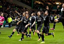 Los jugadores de la Juventus celebran su triunfo en Celtic Park. | EFE