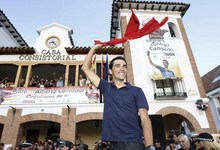 Alberto Contador, homenajeado en su Pinto natal. | EFE