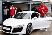 Cristiano y su nuevo R8 | Real Madrid