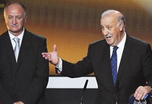 Vicente del Bosque recoge en premio de la FIFA. | EFE