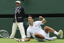 Novak Djokovic, durante su partido ante Florian Mayer. | EFE