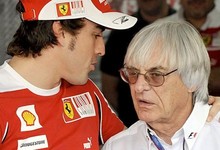 Fernando Alonso y Bernie Ecclestone. | Archivo