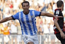 El Hamdaoui celebra uno de sus goles frente al Rayo Vallecano. | EFE